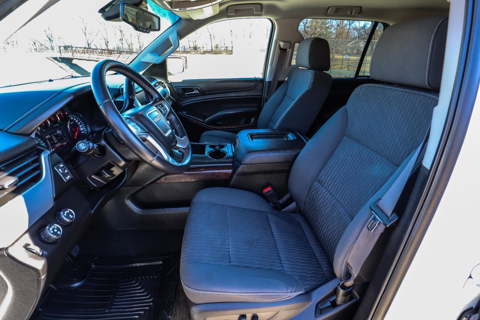 Used 2017 GMC Yukon SLE w/ Convenience Package image 35