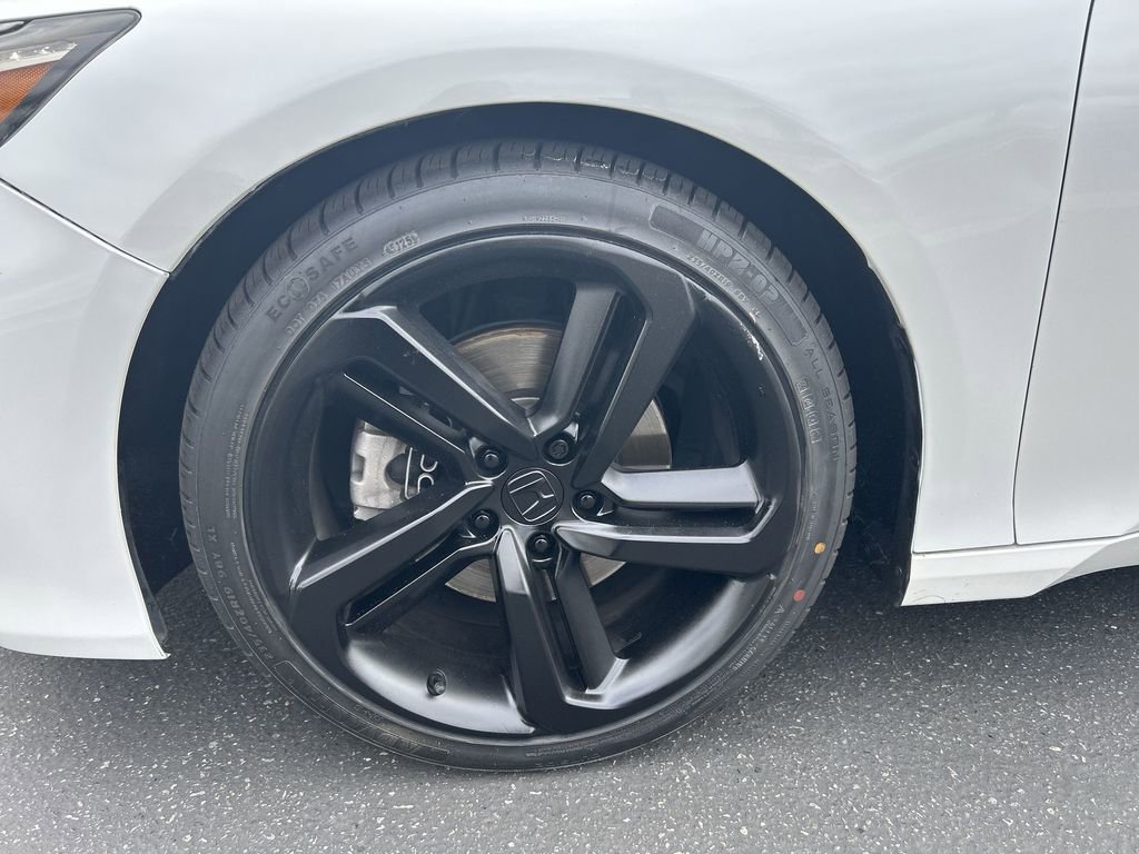 Used 2020 Honda Accord Sport image 10