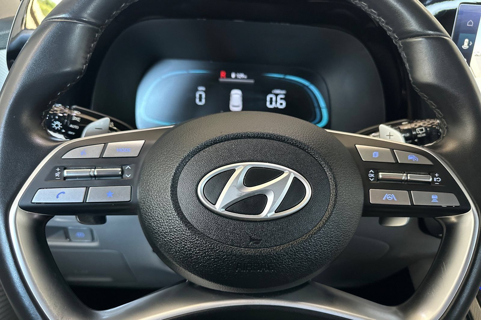 Used 2025 Hyundai Palisade SEL FWD image 26