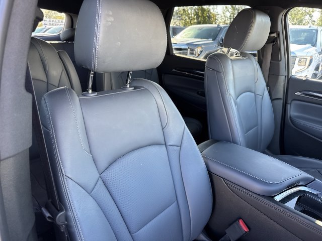 Used 2024 Buick Enclave Essence w/ Sport Touring Edition FWD image 26
