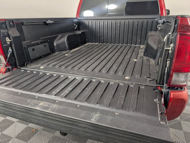 Used 2017 Toyota Tacoma TRD Sport w/ Tow Package RWD image 26