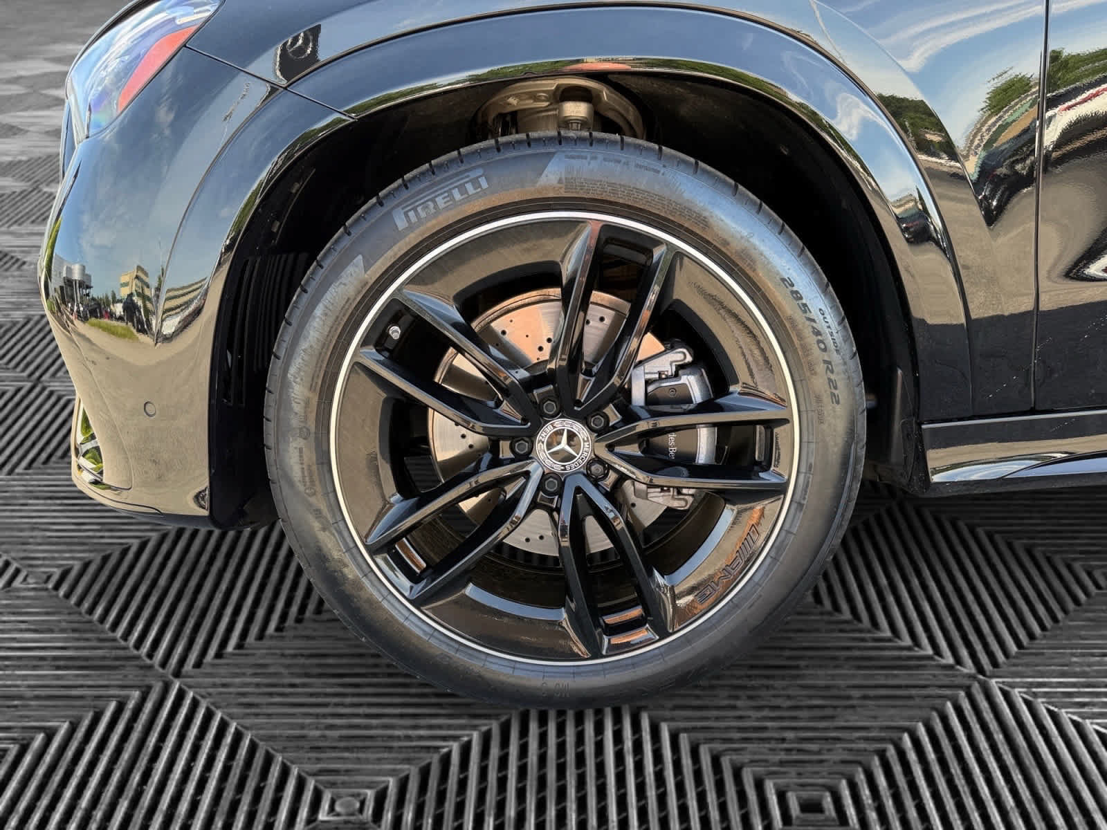 Certified 2026 Mercedes-Benz GLE 580 4MATIC image 9