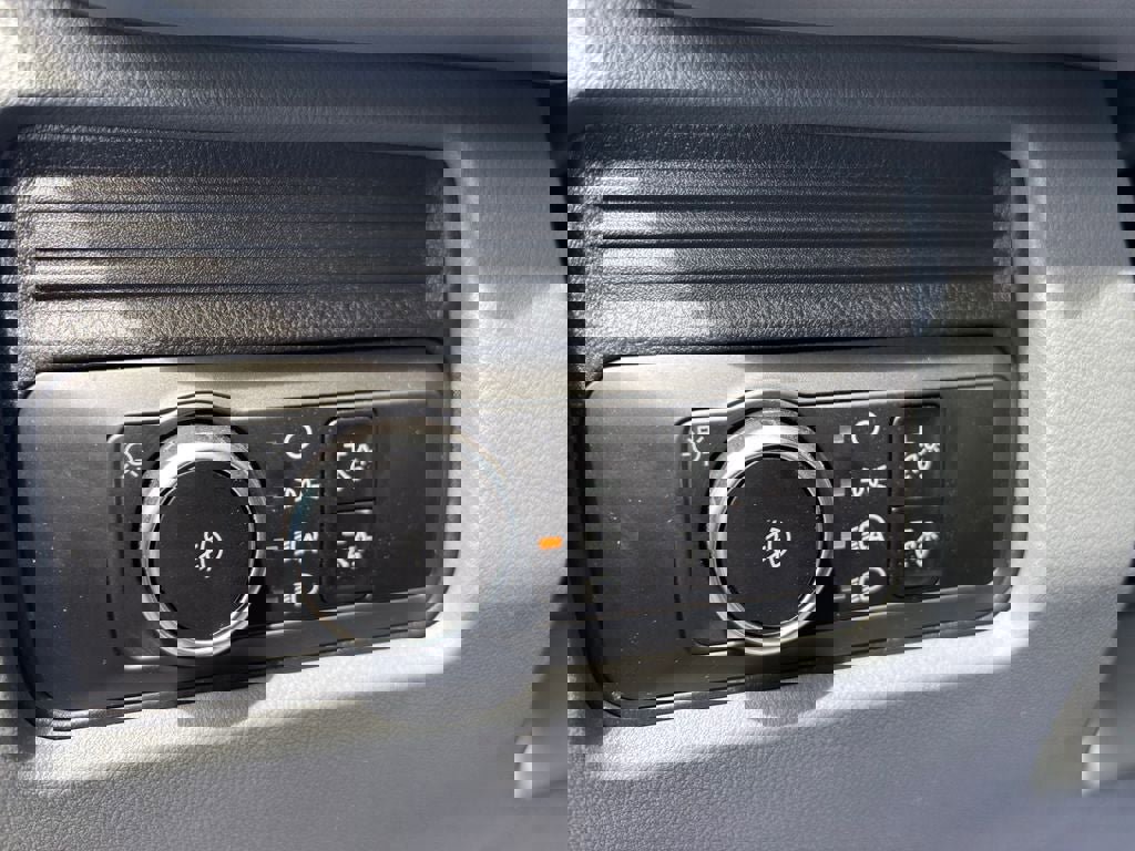 New 2026 Ford F600 4x4 Regular Cab Super Duty w/ XL Chrome Package image 14