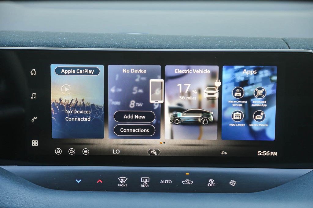 New 2026 Nissan Leaf w/ Illuminated Package FWD image 15