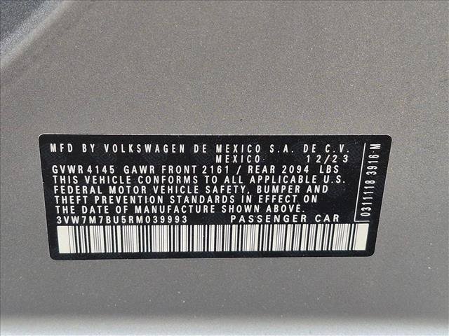 Used 2024 Volkswagen Jetta SE FWD image 17