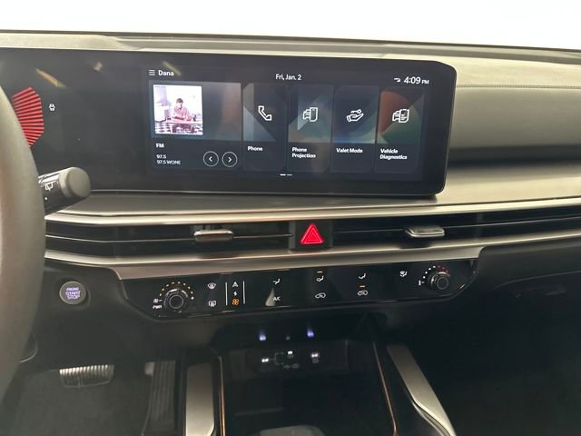 Used 2024 Kia Sorento LX image 21