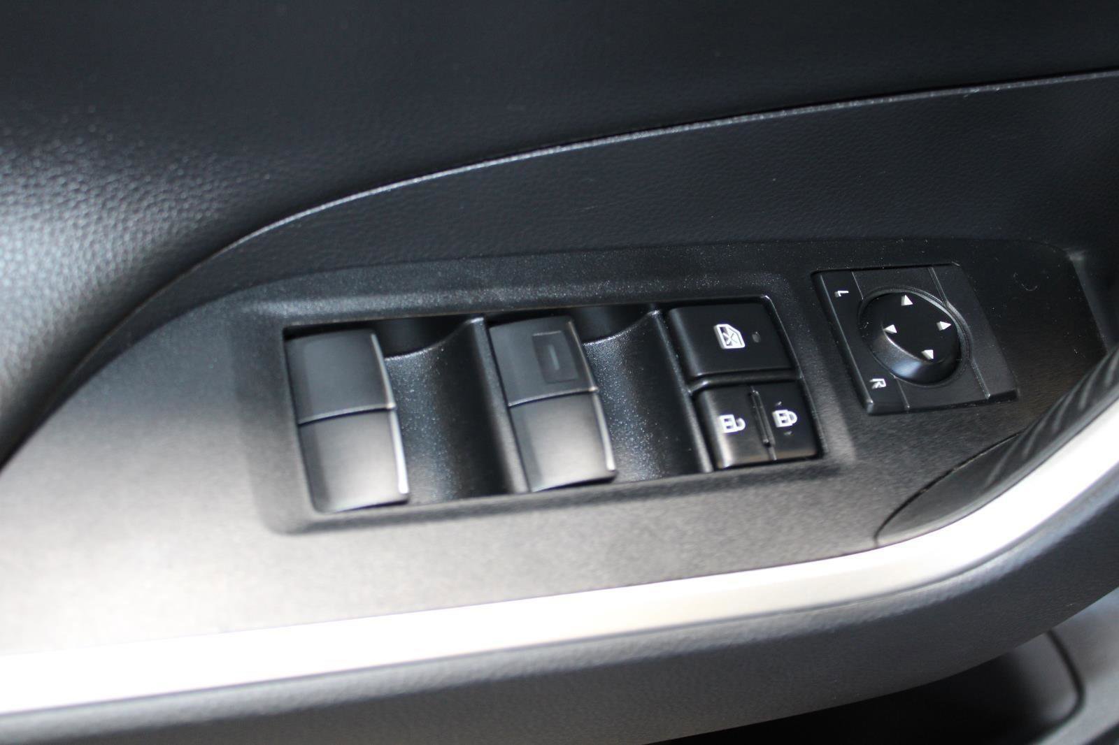 Used 2020 Toyota RAV4 XSE AWD/4WD image 48