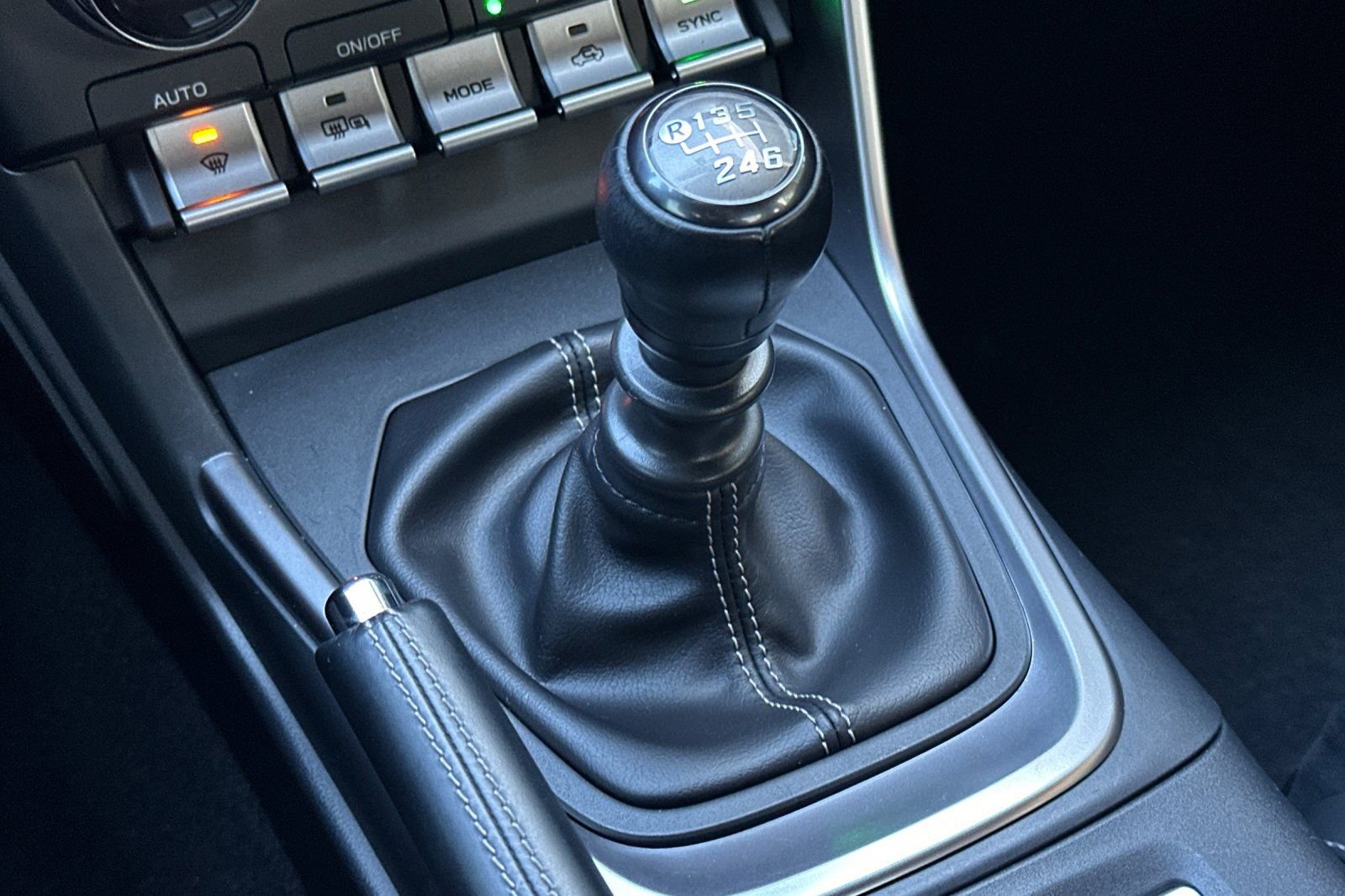 Used 2022 Toyota GR86 Premium w/ ALL Weather Mat Package (TMS) image 18