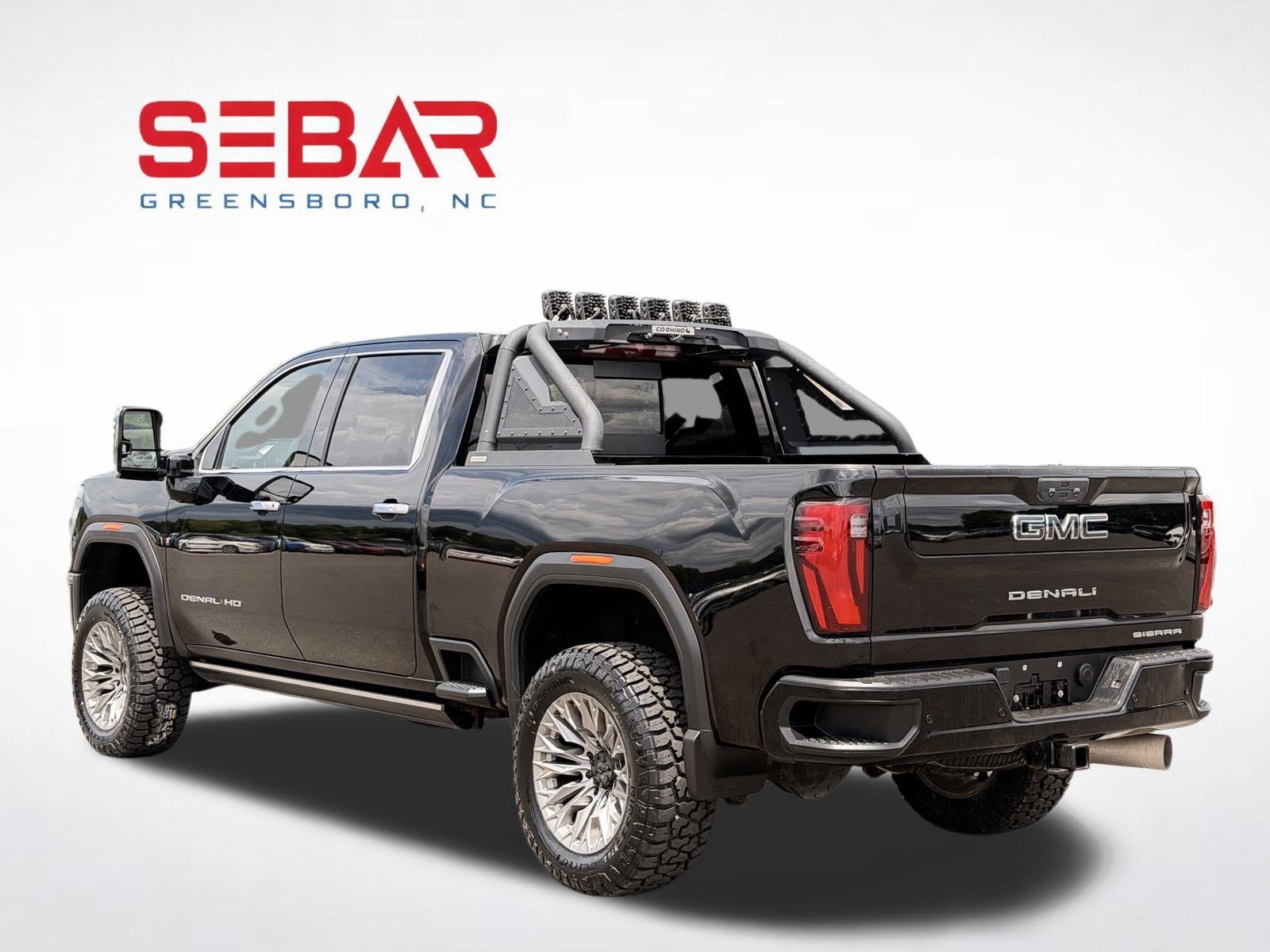 Used 2024 GMC Sierra 2500 Denali Ultimate w/ Max Trailering Package AWD/4WD image 16