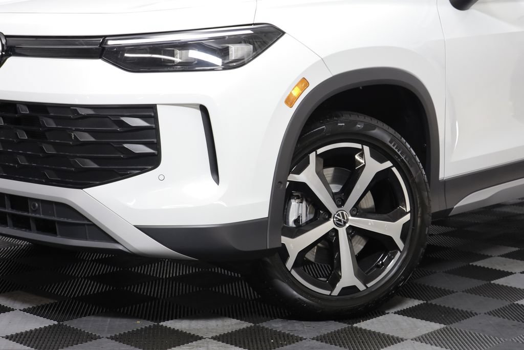 New 2026 Volkswagen Tiguan SE AWD/4WD image 4