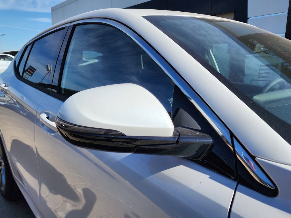 New 2026 Buick Envista Avenir FWD image 11