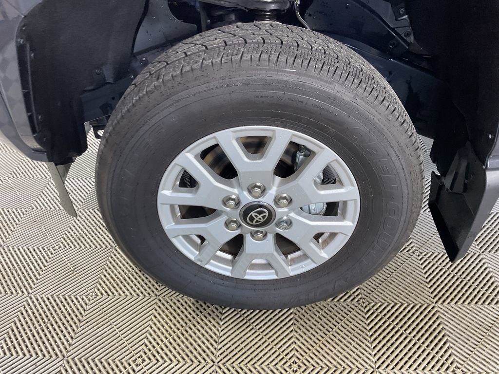 New 2025 Toyota Tacoma SR5 image 4