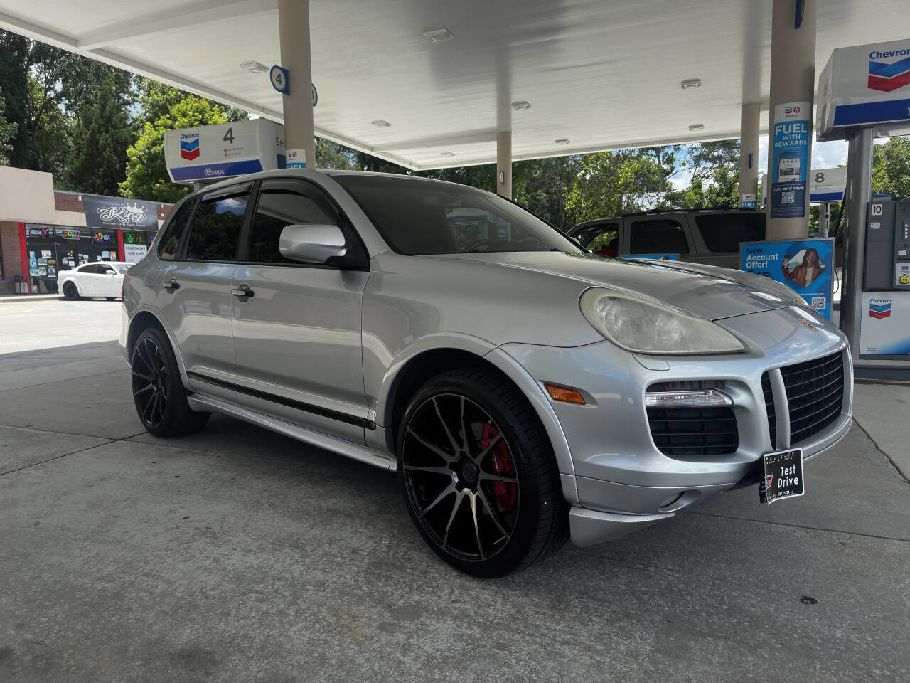 Used 2008 Porsche Cayenne GTS image 3