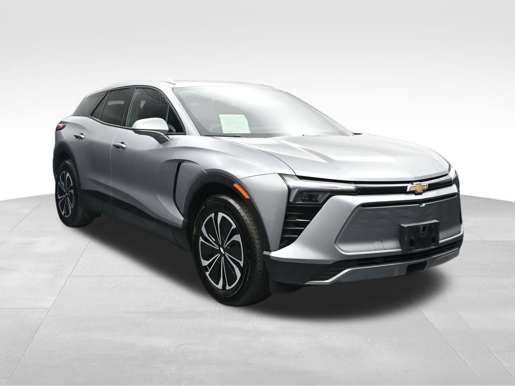 Used 2024 Chevrolet Blazer EV LT AWD/4WD image 7