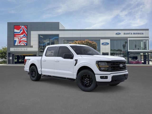 New 2026 Ford F150 XLT w/ XLT Black Appearance Package AWD/4WD image 7