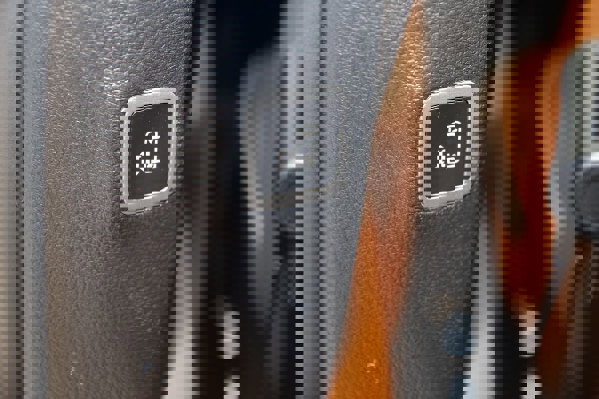 Used 2024 Chrysler Pacifica Pinnacle image 55