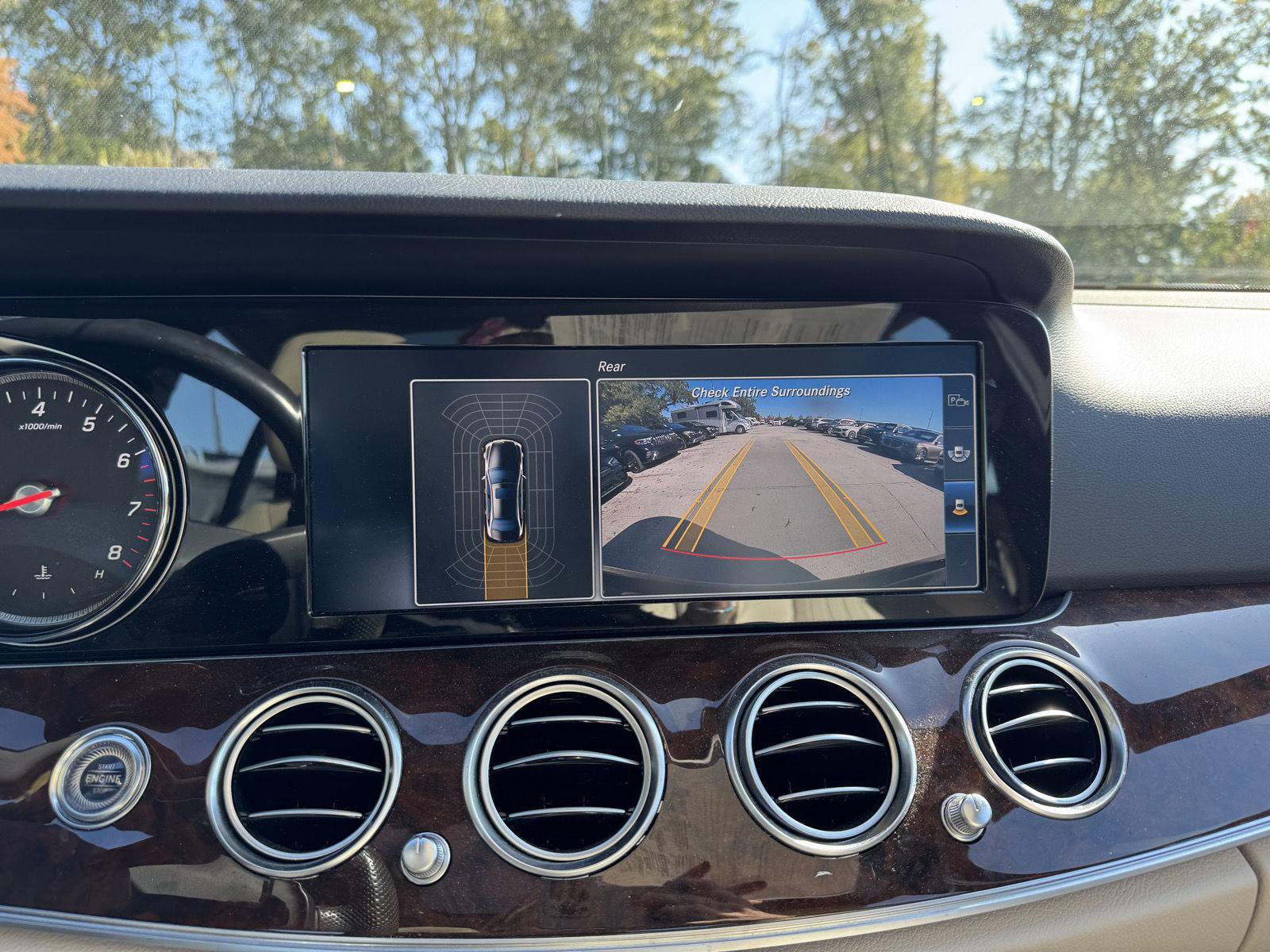 Used 2017 Mercedes-Benz E 300 image 14