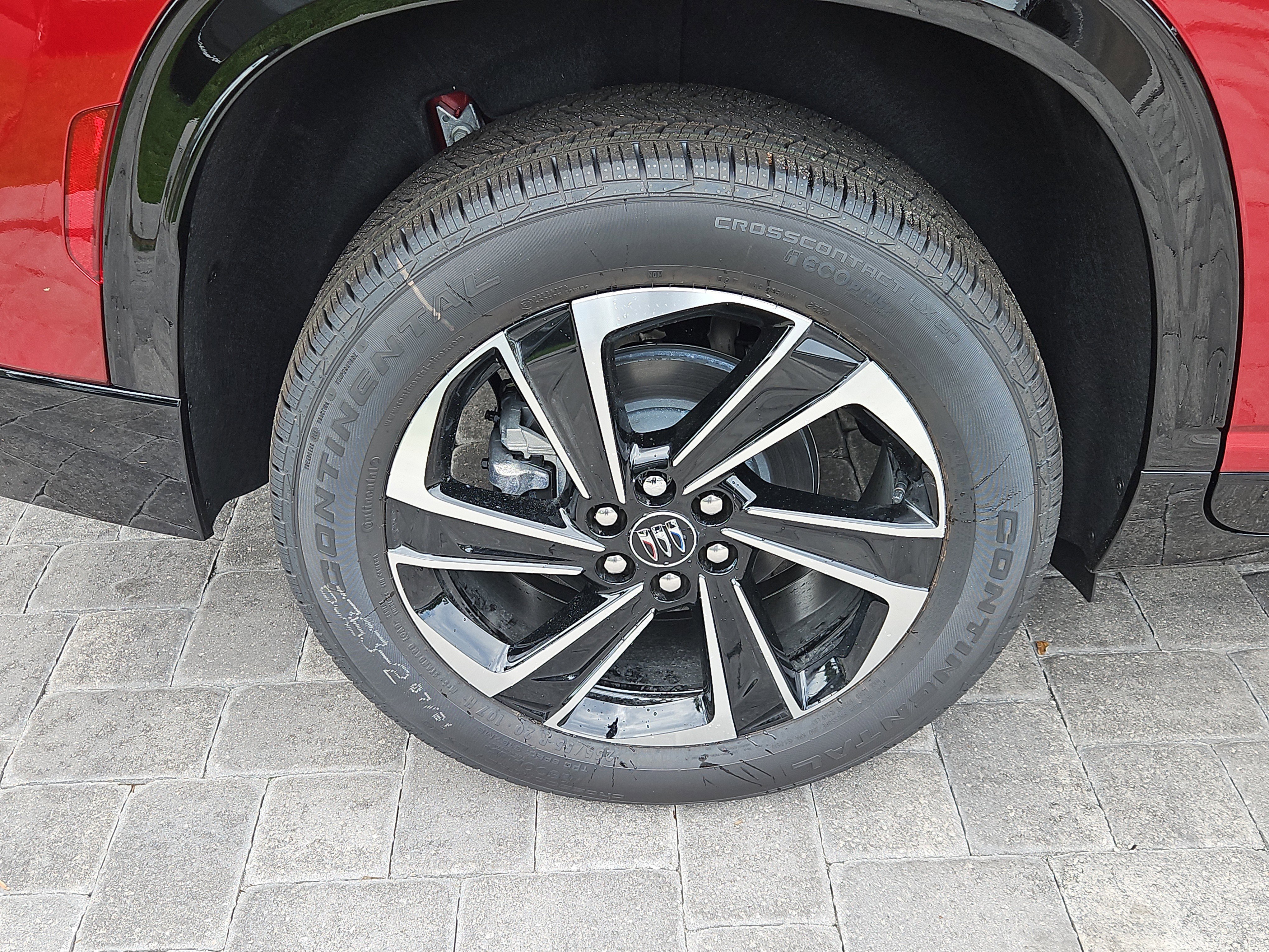 New 2026 Buick Enclave Sport Touring w/ Power Package image 7