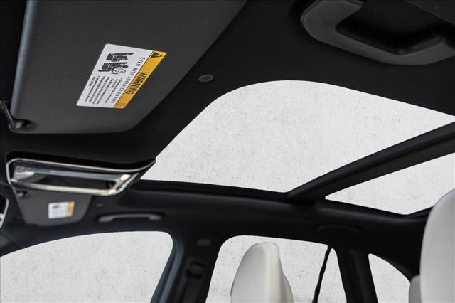 New 2026 Mercedes-Benz GLC 300 4MATIC image 11