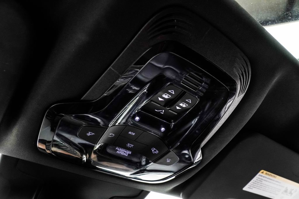 Used 2022 Alfa Romeo Stelvio Ti image 37