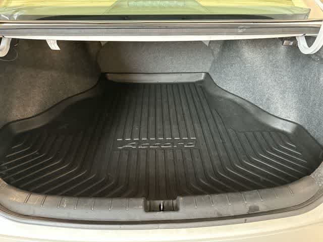 Used 2014 Honda Accord EX-L image 24