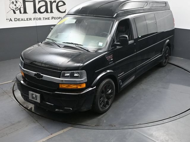 Used 2025 Chevrolet Express 2500 Extended w/ Driver Convenience Package RWD image 51