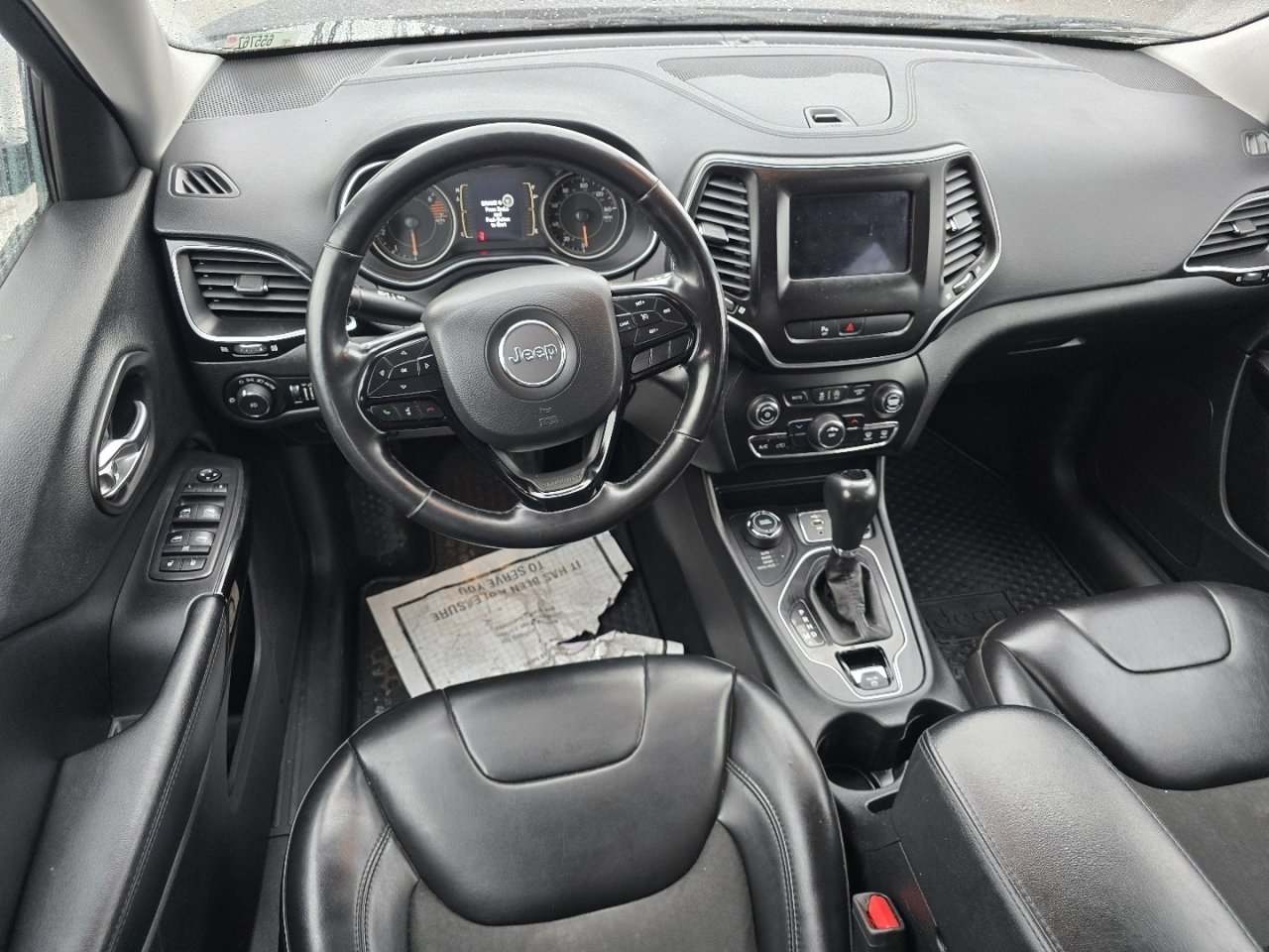 Used 2019 Jeep Cherokee Latitude Plus image 9