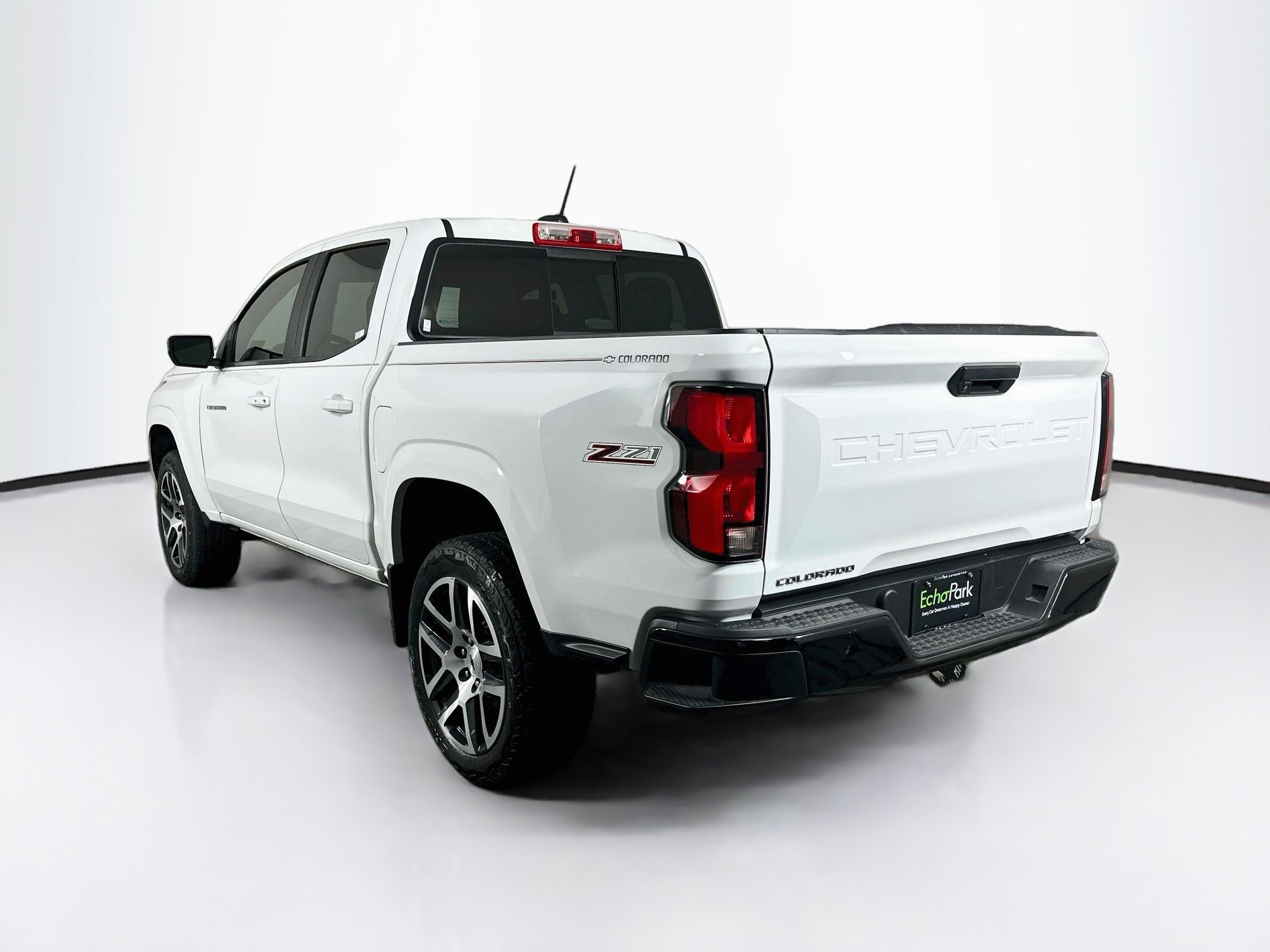 Used 2023 Chevrolet Colorado Z71 AWD/4WD image 5