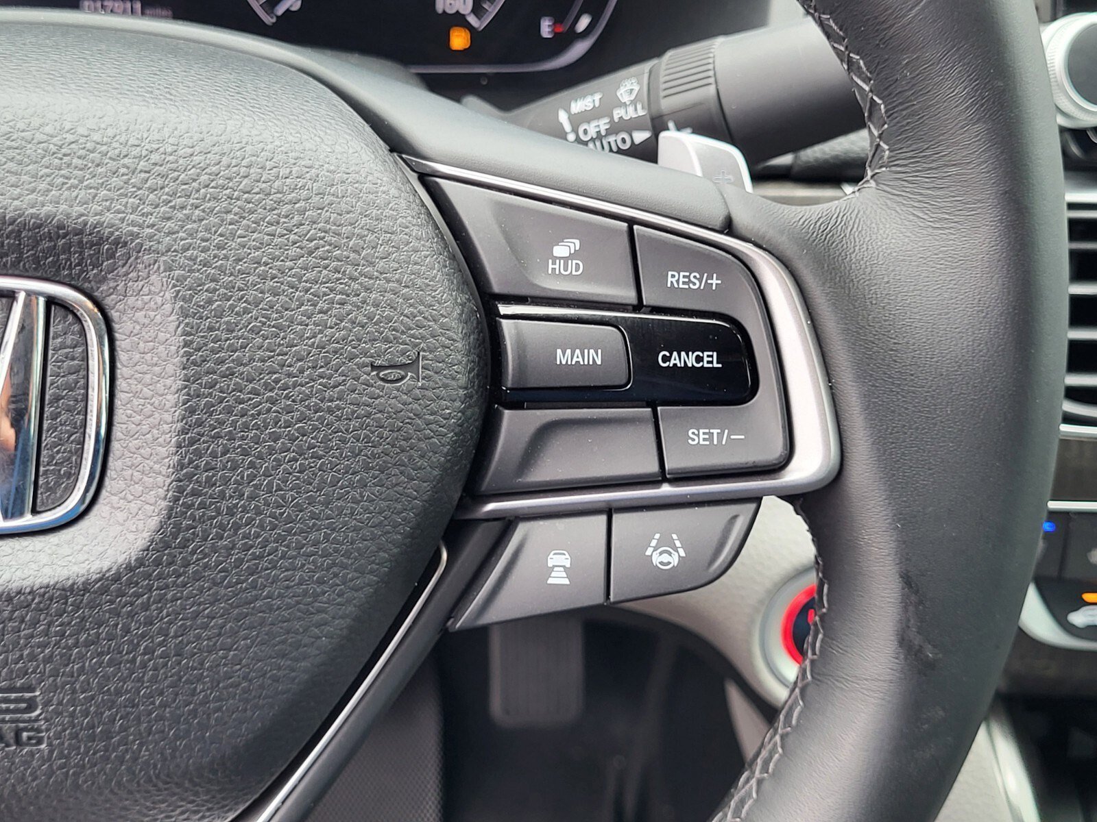 Used 2019 Honda Accord Touring image 26