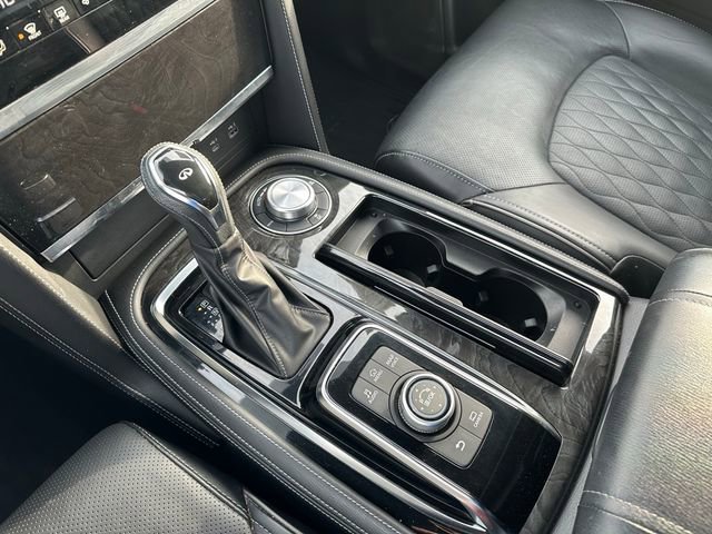 Used 2023 INFINITI QX80 Sensory w/ All-Season Package image 23