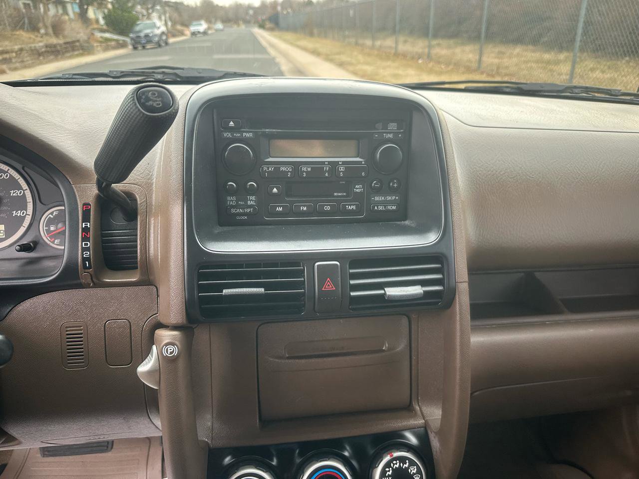 Used 2004 Honda CR-V LX image 18