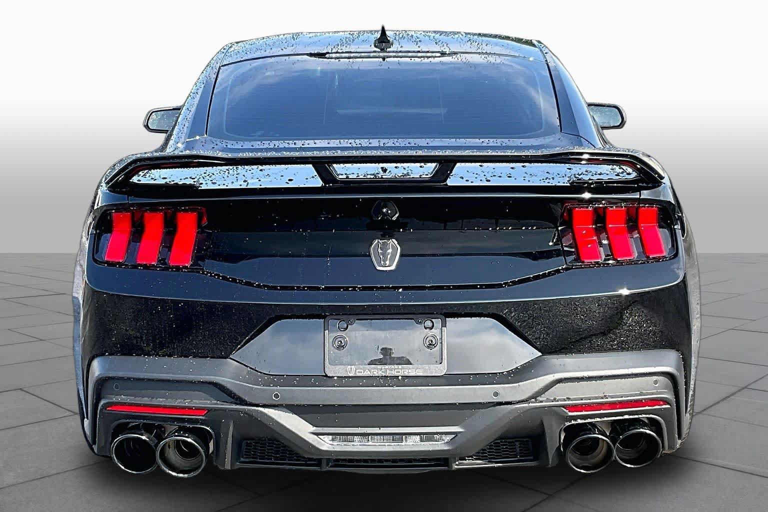 Used 2025 Ford Mustang Dark Horse RWD image 5