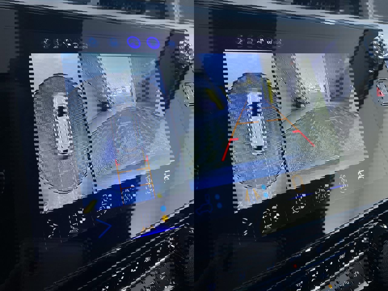 New 2027 Chevrolet Bolt RS w/ Technology Package image 7