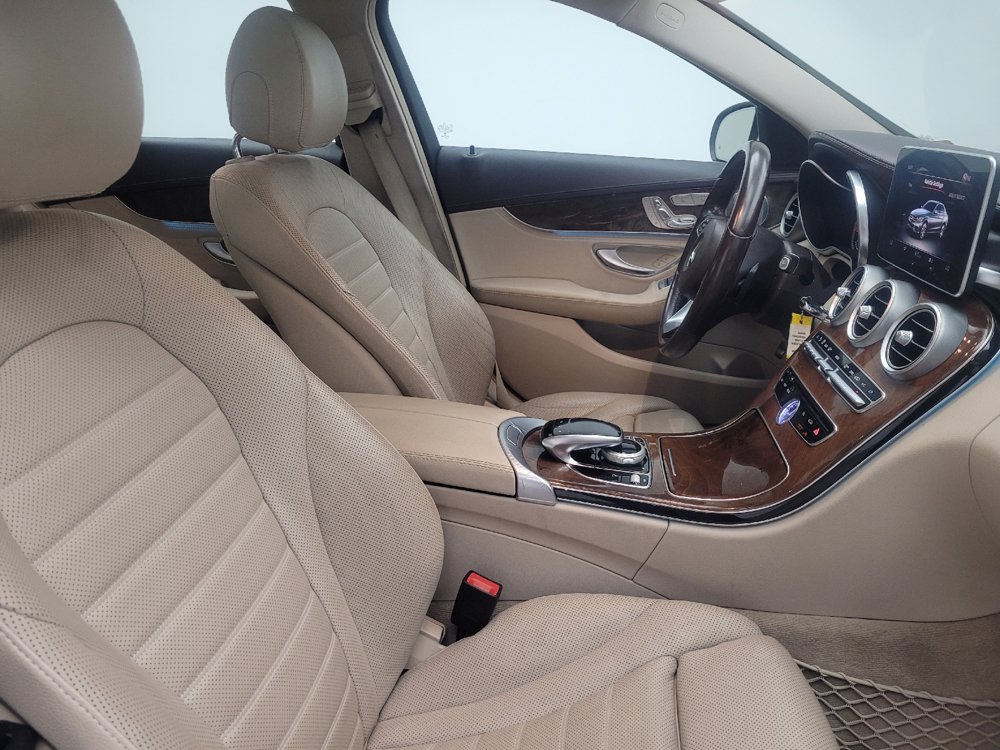 Used 2015 Mercedes-Benz C 300 4MATIC Sedan w/ Multimedia Package image 21