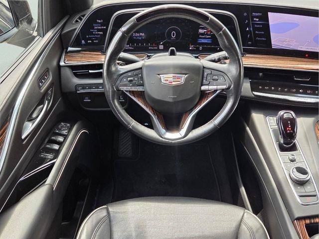 Certified 2024 Cadillac Escalade Premium Luxury AWD/4WD image 18