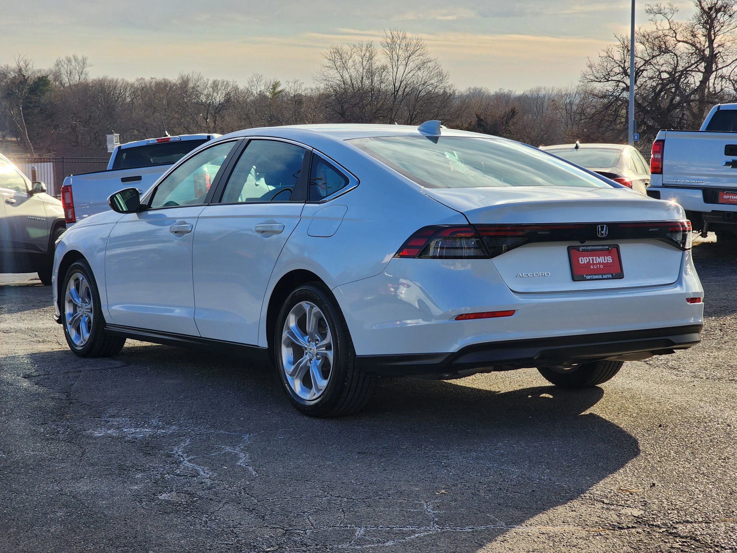 Used 2023 Honda Accord LX image 5