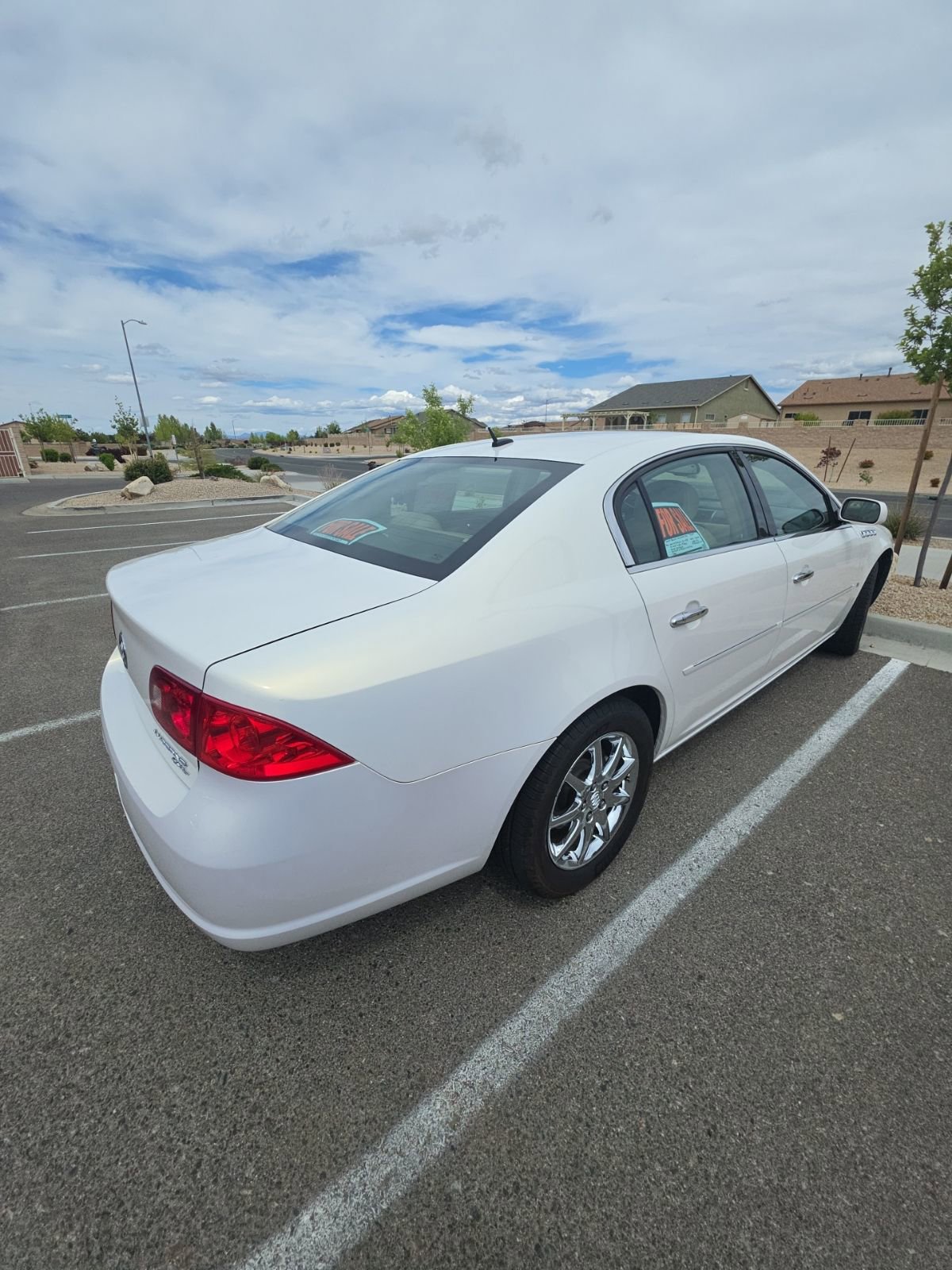 Used 2007 Buick Lucerne CXL w/ Luxury Package FWD image 4