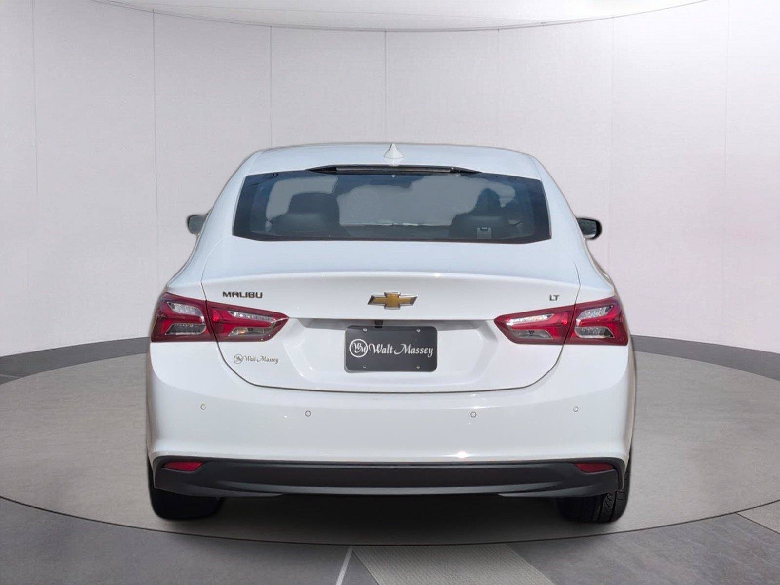 Used 2024 Chevrolet Malibu LT FWD image 4