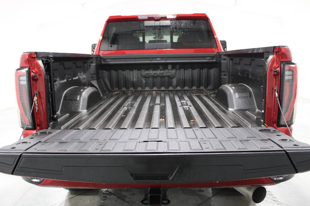 Used 2024 GMC Sierra 2500 AT4 w/ AT4 Premium Plus Package image 17