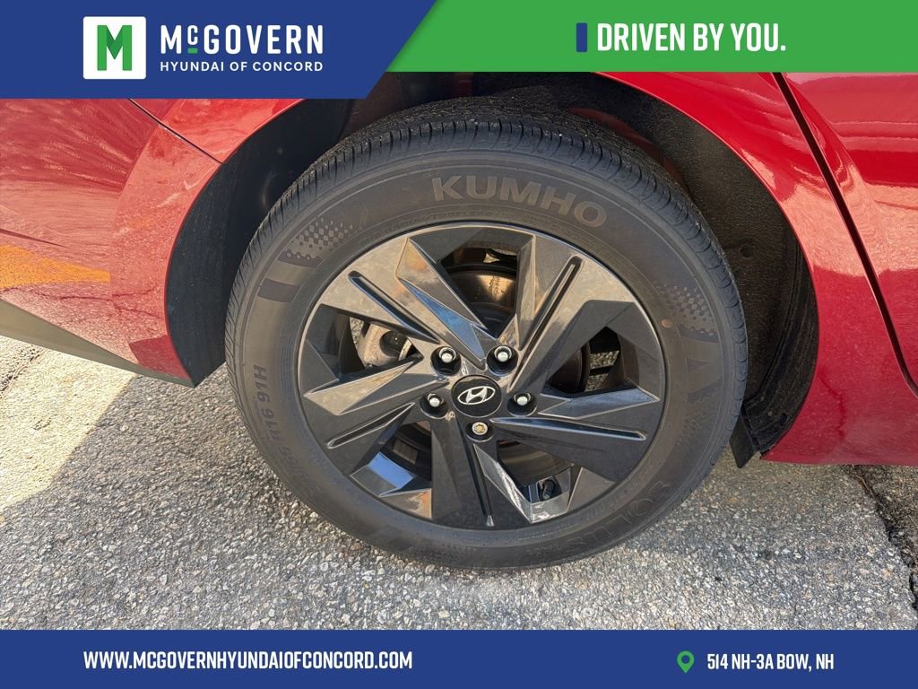 Certified 2023 Hyundai Elantra SEL w/ Preferred Accessory Package image 10