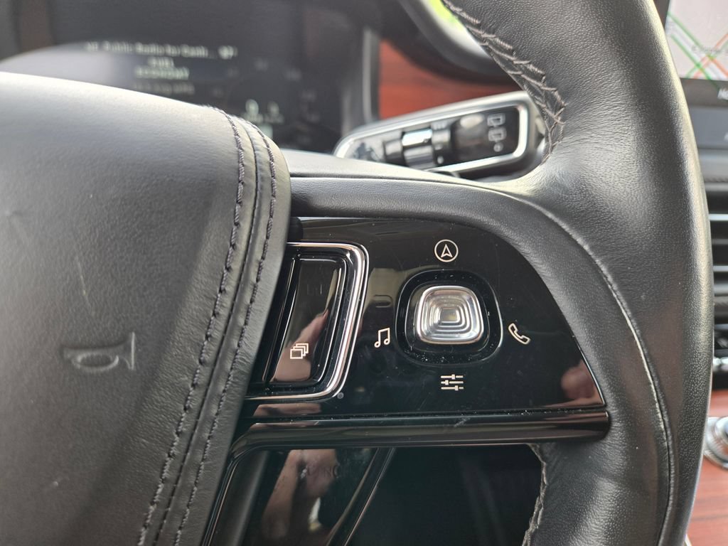 Used 2024 Lincoln Aviator Reserve AWD/4WD image 48