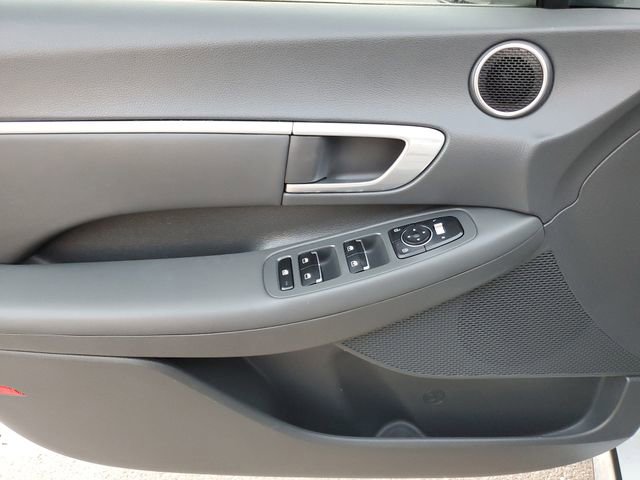 Used 2020 Hyundai Sonata SEL w/ Convenience Package image 16