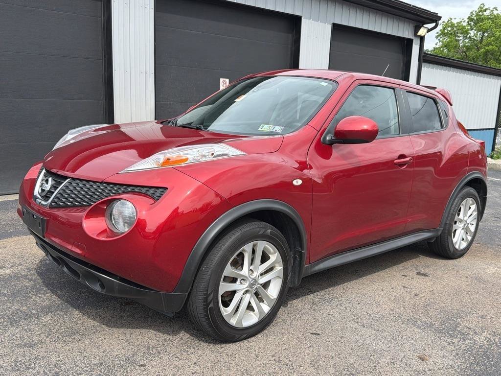 Used 2014 Nissan Juke SV w/ Navigation Package AWD/4WD image 1