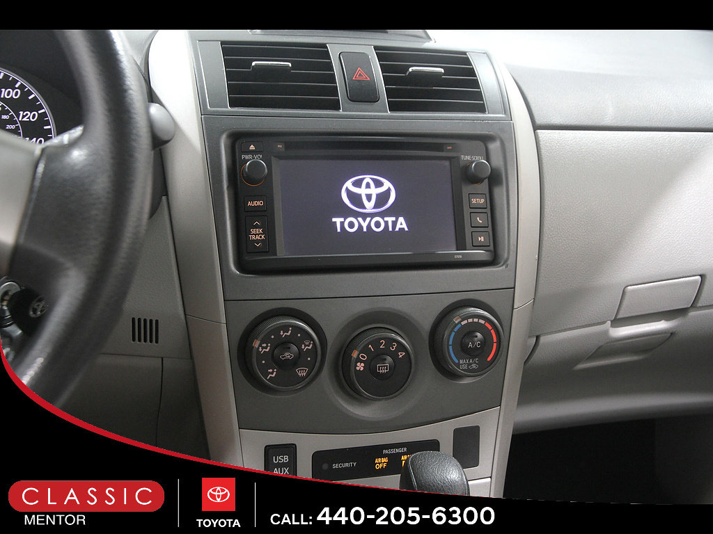 Used 2013 Toyota Corolla LE FWD image 9