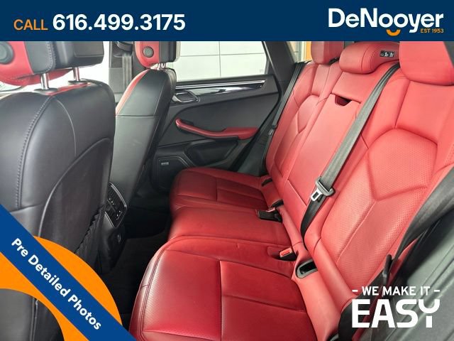Used 2019 Porsche Macan AWD/4WD image 21