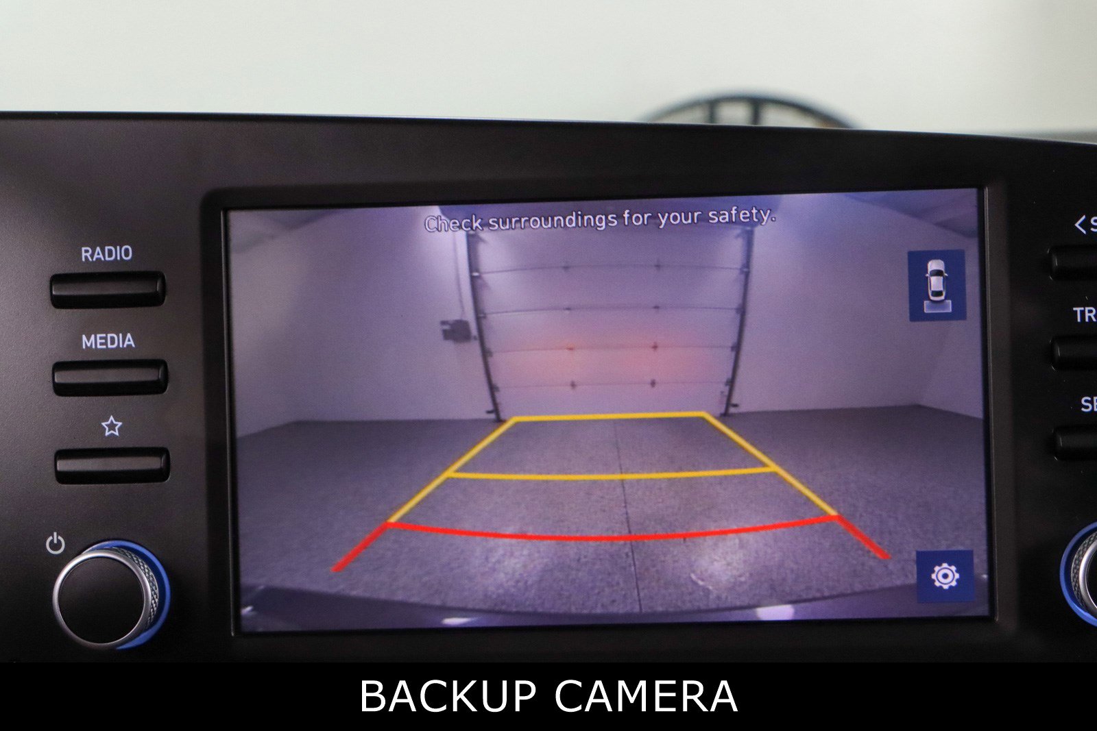 Used 2023 Hyundai Elantra SEL w/ Cargo Package FWD image 18