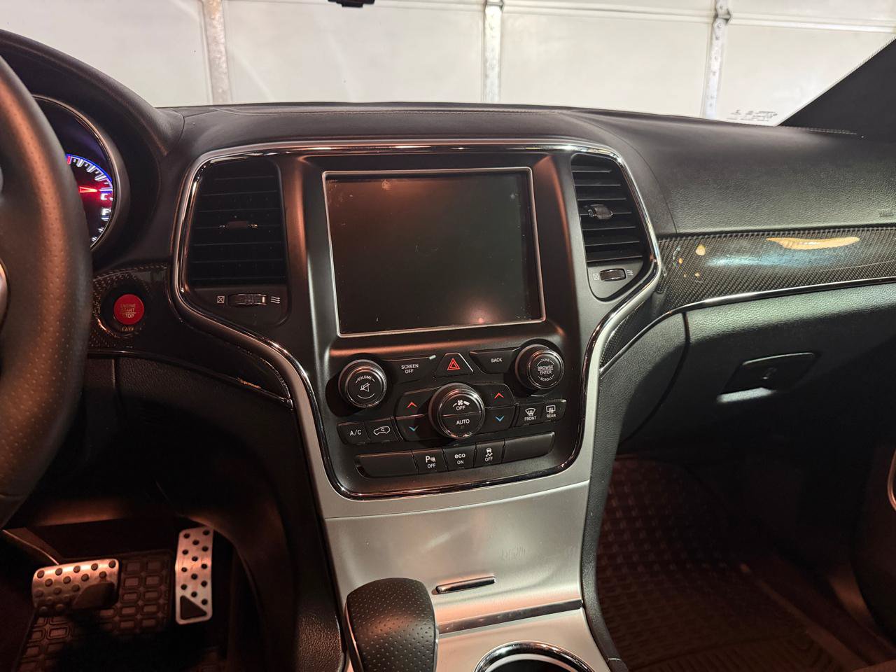 Used 2016 Jeep Grand Cherokee SRT AWD/4WD image 12