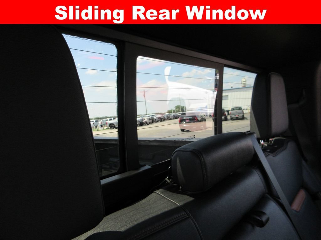 Certified 2025 GMC Sierra 1500 AT4 w/ AT4 Premium Package AWD/4WD image 27