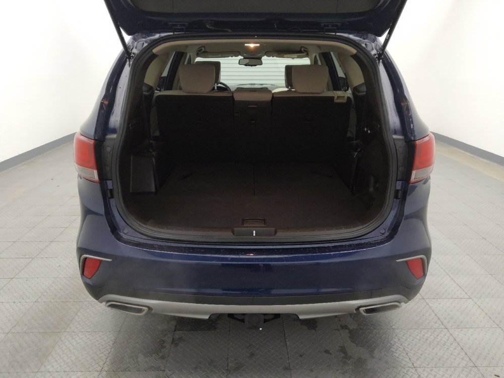 Used 2017 Hyundai Santa Fe SE image 29