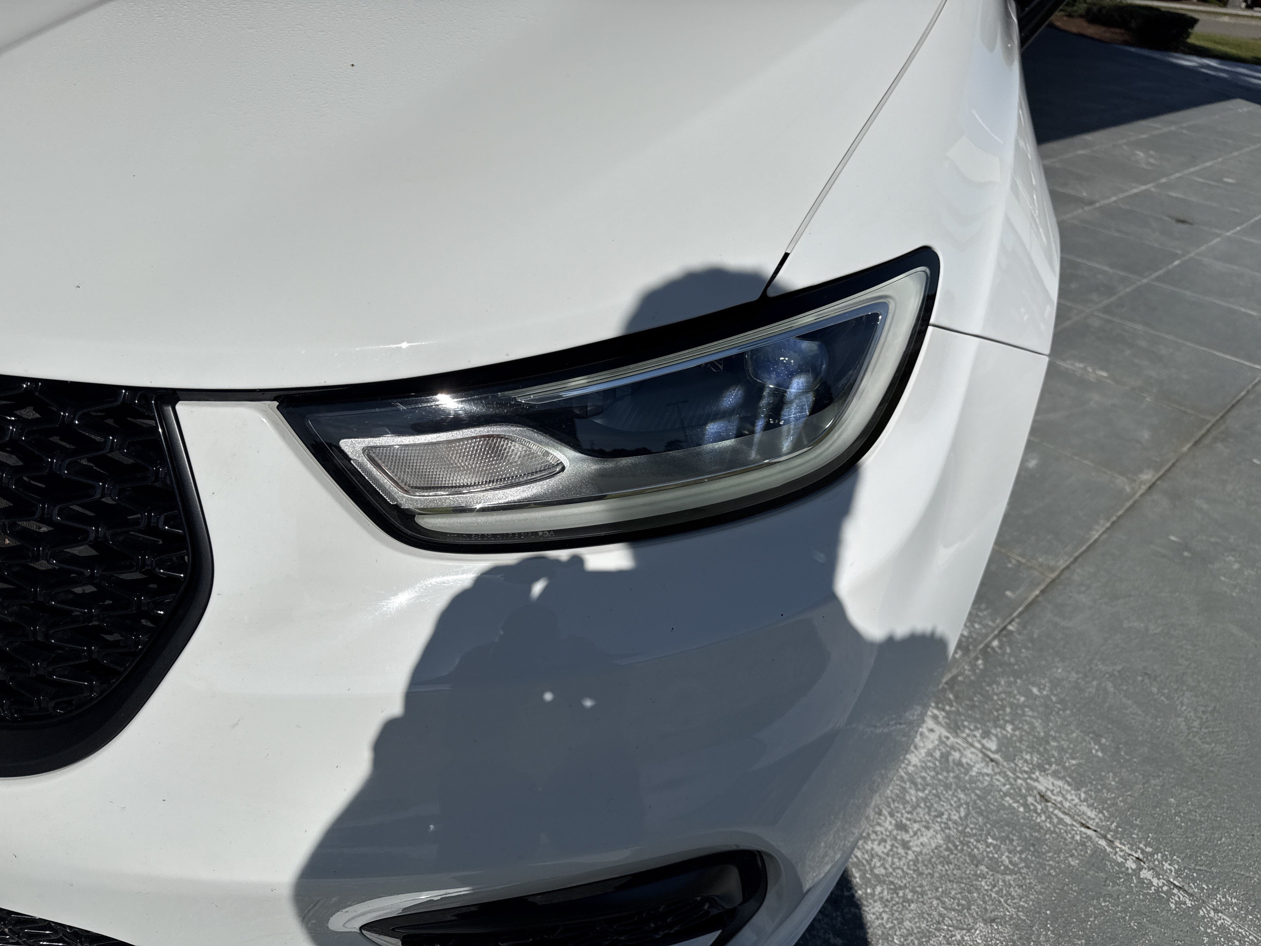 Used 2025 Chrysler Pacifica Limited FWD image 6